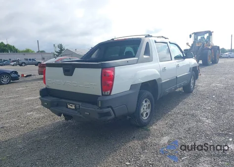 2004 Chevrolet Avalanche 1500 from USA, damaged, VIN 3GNEC12T04G343801